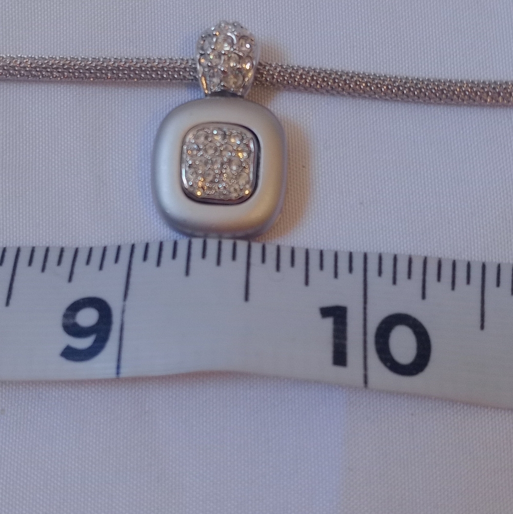 Swarovski Silver Mesh Necklace w/ Pave Crystal Cushion Pendant  Swan Logo  16–18 - Picture 6 of 8